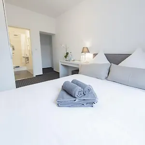 Berolina Haus *** Düsseldorf